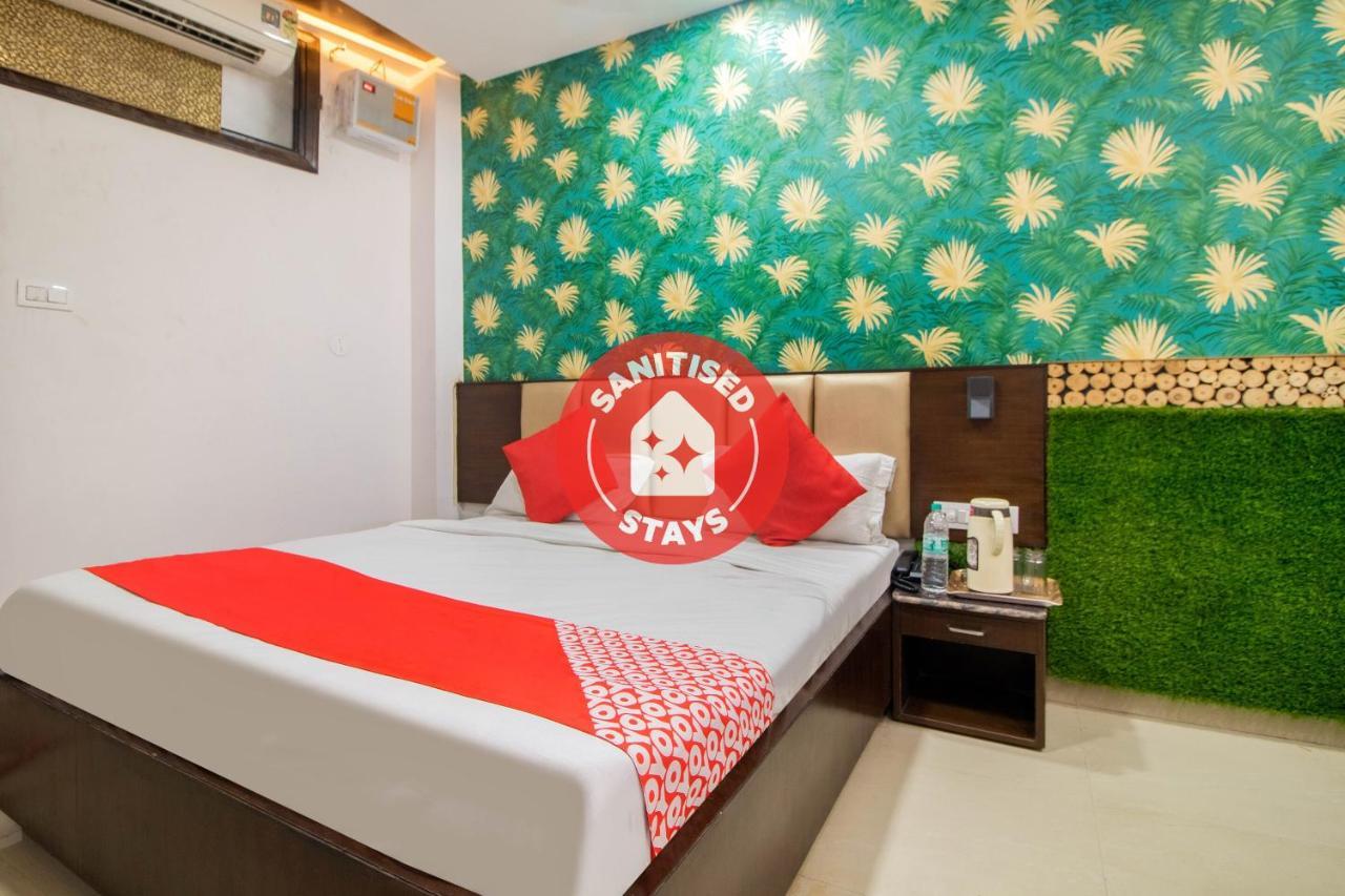 Hôtel Oyo 48489 Adarsh Plaza à Saharanpur Extérieur photo